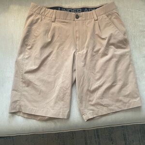 Men’s tan size 36 shorts